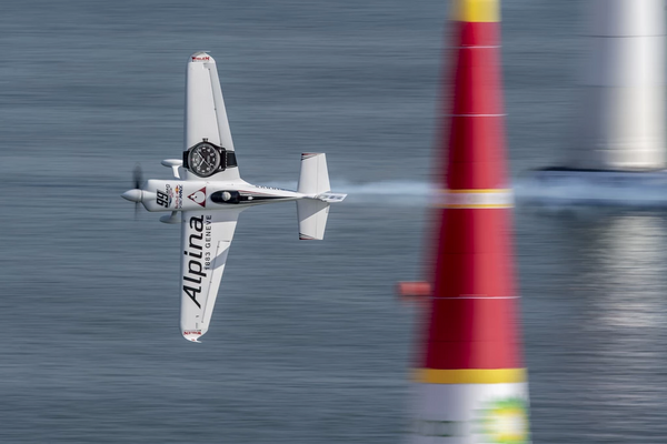 Alpina watches brand ambassador: Mike Goulian and team 99 strike again by winning the 2nd place at the Red Bull Air Race World Championship